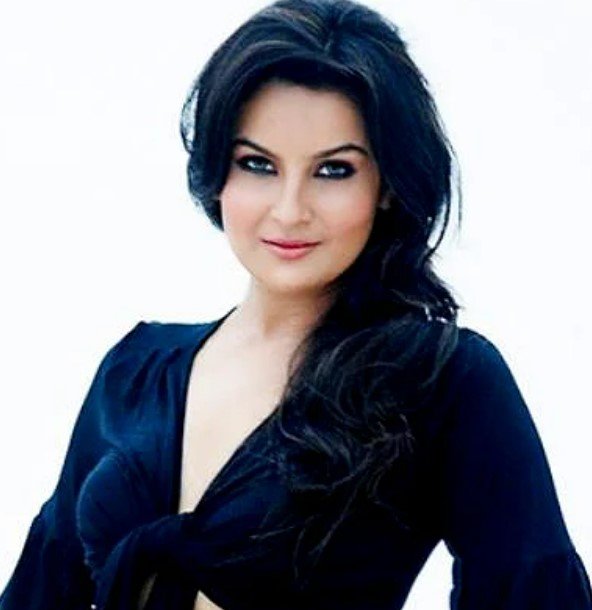 Priyanka Bassi - Wikiunfold.com